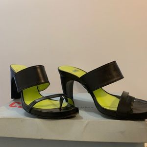 Women’s leather sandals